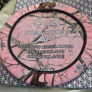 Realtree AP Pink Camouflage Steering Wheel Cover